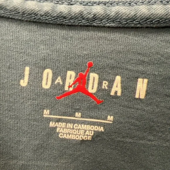 Nike Air Jordan Sport DNA Logo T-shirt Men’s M DC9771-415 Long Sleeve Green - Picture 5 of 7